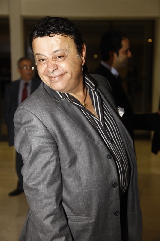 Shams W Qamar